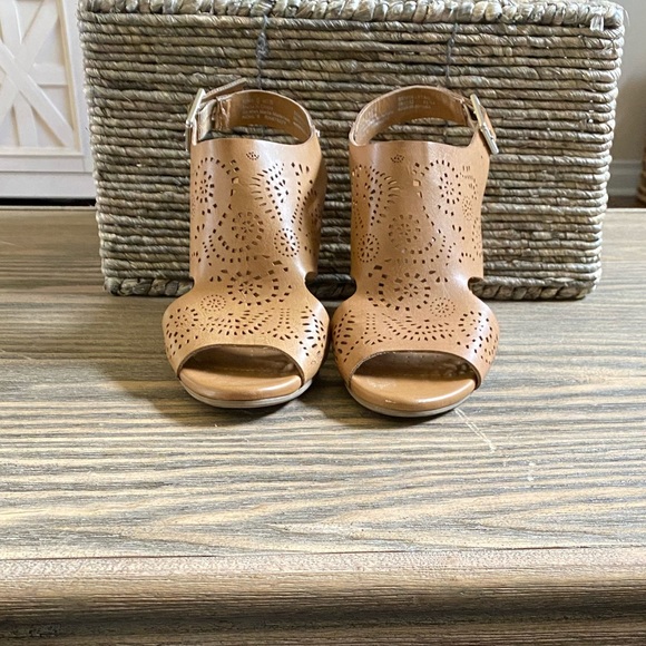 Solesenseability Memory Foam Heels - Picture 3 of 8